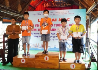 Hơn 110 em học sinh TP. Tây Ninh tham dự giải cờ vua chào mừng lễ Quốc khánh 2.9