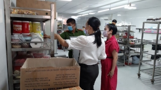 Thành phố Tây Ninh: Kiểm  tra an toàn thực phẩm Tết Trung thu