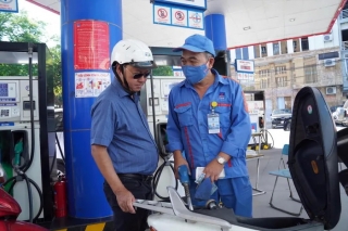 Ứng phó với biến động giá xăng dầu: Thanh lọc, lập lại thị trường