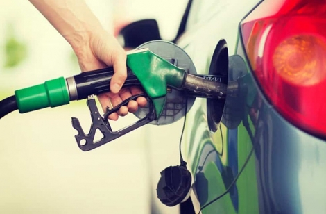 Hôm nay, giá xăng dầu có thể giảm 1.000 đồng/lít