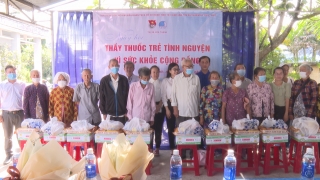 Hoà Thành: Tổ chức “Ngày hội thầy thuốc trẻ tình nguyện vì sức khoẻ cộng đồng”