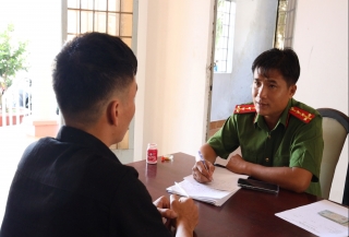 Công an xã Phước Bình: Phát hiện 3 thanh niên bị lừa sang Campuchia tìm việc làm