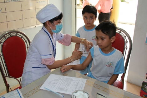 Thông tin về việc thiếu vaccine sởi và vaccine DPT tiêm cho trẻ