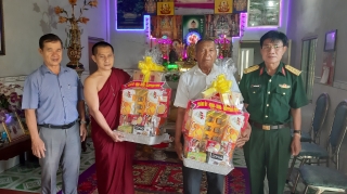 Thành phố Tây Ninh: Chúc mừng lễ Sen Dolta và Tết Saunco Khamun của đồng bào dân tộc
