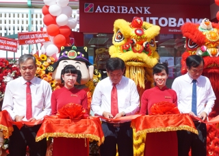 Agibank chi nhánh Gò Dầu: Khai trương máy ATM đa chức năng gửi, rút tiền tự động