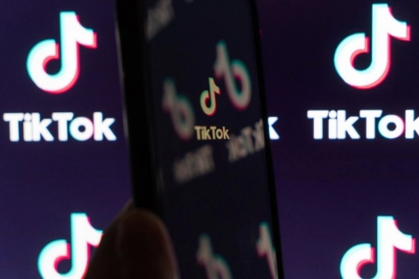 TikTok phải gỡ 113 triệu video rác, độc hại