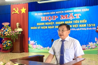Huyện Dương Minh Châu: Họp mặt các doanh nghiệp, doanh nhân tiêu biểu nhân Ngày Doanh nhân Việt Nam