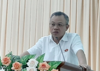 Đại biểu Quốc hội Nguyễn Mạnh Tiến tiếp xúc cử tri Bến Cầu
