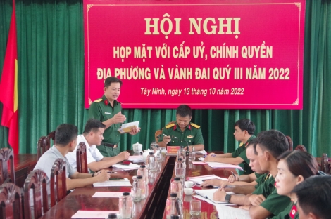 Trung đoàn 5 (Sư đoàn 5): Giao ban với cấp uỷ, chính quyền địa phương vành đai