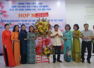 Họp mặt kỷ niệm 92 năm ngày thành lập Hội LHPN Việt Nam