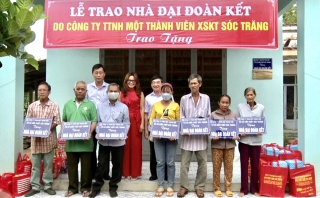Châu Thành: Bàn giao 9 căn nhà đại đoàn kết cho người nghèo