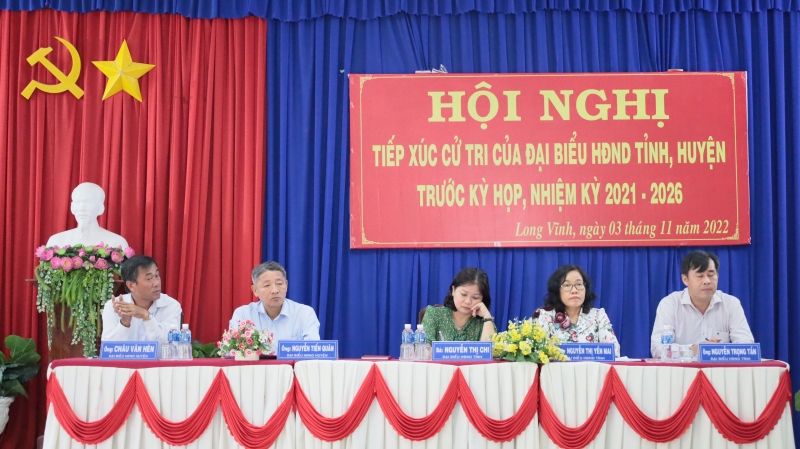 Đại biểu HĐND tỉnh, huyện tiếp xúc cử tri hai xã Long Vĩnh và Ninh Điền