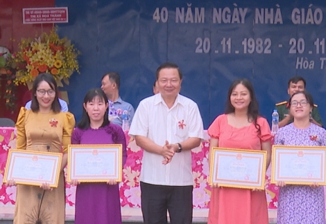 Hoà Thành: Các điểm trường họp mặt kỷ niệm 40 năm Ngày Nhà giáo Việt Nam