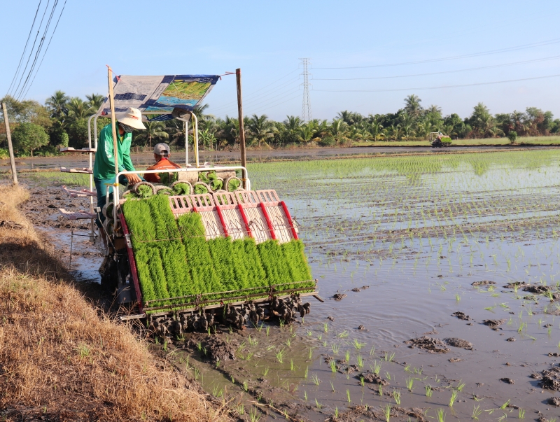 Nông dân khó tiếp cận chính sách