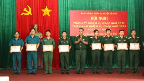 Huyện Gò Dầu tổ chức hội nghị tổng kết nhiệm vụ quân sự - quốc phòng năm 2022