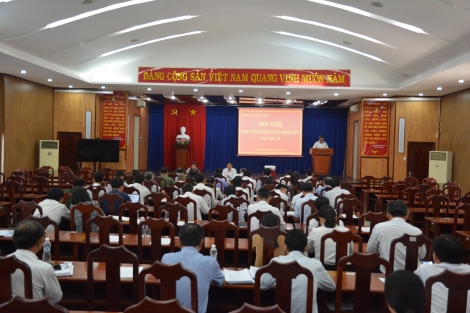 Ban Chấp hành Đảng bộ huyện Tân Châu tổ chức hội nghị lần thứ 20