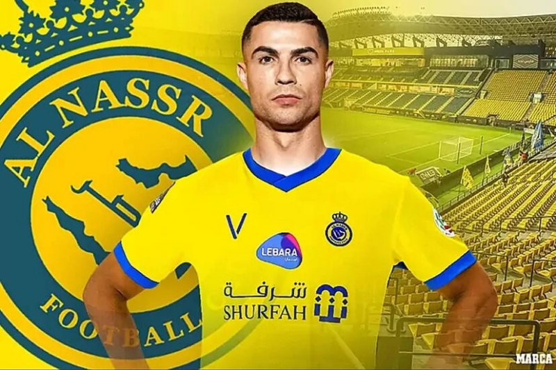 Rộ tin Ronaldo sắp ký hợp đồng 'khủng' với Al Nassr