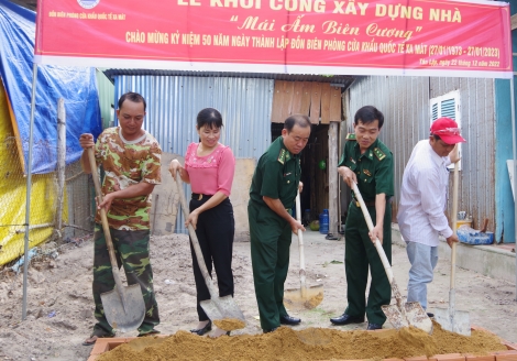 Bộ đội Biên phòng tỉnh: Xây dựng 2 căn nhà “Mái ấm biên cương”