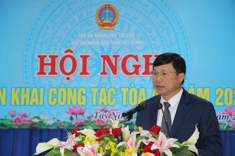 Năm 2023: Ngành Toà án phấn đấu giải quyết, xét xử 100% các vụ, việc trong thời hạn luật định