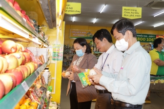Sở Y tế: Ra quân kiểm tra an toàn thực phẩm dịp Tết Nguyên đán Quý Mão 2023