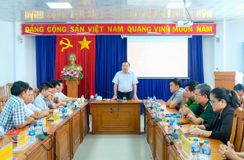 Phó Bí thư Thường trực Tỉnh uỷ Phạm Hùng Thái: Trao quyết định nghỉ hưu cho cán bộ thuộc diện Ban Thường vụ Tỉnh uỷ quản lý