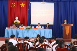 Đại biểu HĐND tỉnh, huyện tiếp xúc cử tri xã Cẩm Giang