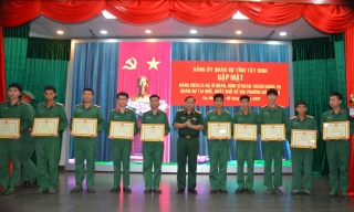 Đảng ủy Quân sự tỉnh: Gặp mặt các đảng viên hoàn thành nghĩa vụ quân sự
