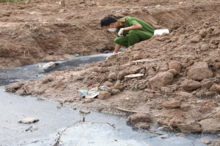 Công an Tây Ninh bắt quả tang một Công ty xả thải chưa xử lý ra môi trường