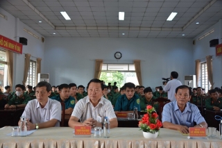 Thị xã Hoà Thành: Đón tiếp 193 chiến sĩ hoàn thành nghĩa vụ quân sự về địa phương