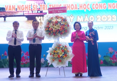 Sáng tạo nghệ thuật, khoa học công nghệ bám sát hiện thực cuộc sống