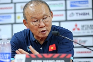 HLV Park Hang Seo oán trách bản thân vì không giúp Việt Nam vô địch