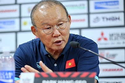 HLV Park Hang Seo oán trách bản thân vì không giúp Việt Nam vô địch