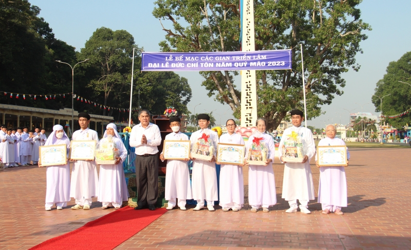 Bế mạc triển lãm mừng Đại lễ vía Đức Chí Tôn năm Quý Mão 2023