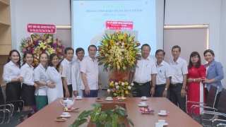 Lãnh đạo Thị xã Hoà Thành: Chúc mừng ngày Thầy thuốc Việt Nam tại Bệnh viện đa khoa Hồng Hưng