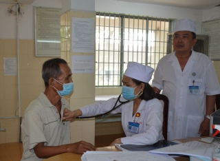 Trung tâm Y tế quân - dân y Tây Ninh: Lấy chuyên môn làm trọng, lấy y đức làm đầu