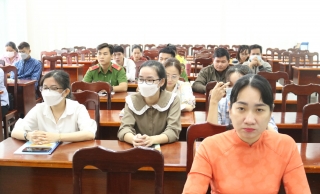 Gò Dầu: Khai giảng lớp bồi dưỡng lý luận chính trị dành cho đảng viên mới