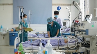 Y tế Tây Ninh - Vượt qua khó khăn, hoàn thành sứ mệnh