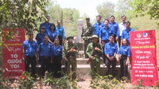 Xã đoàn Trường Hoà (thị xã Hoà Thành): Tổ chức chương trình “Tháng ba biên giới” tại Tân Biên