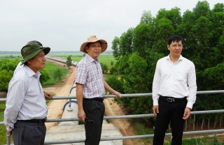 Ban Thường vụ Tỉnh uỷ: Khảo sát dự án Tưới tiêu phía Tây sông Vàm Cỏ Đông và dự án Trang trại bò sữa Vinamilk Tây Ninh