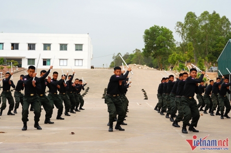 Bên trong 'lò luyện' của lực lượng chống khủng bố đầu tiên ở Việt Nam
