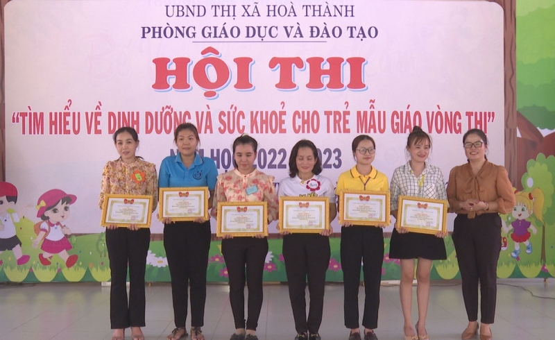 Hòa Thành: Thi tìm hiểu về dinh dưỡng và sức khỏe cho trẻ mẫu giáo