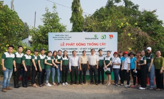 Vietcombank Tây Ninh phát động trồng cây “Vì một Việt Nam xanh”