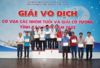 Kết thúc Giải vô địch cờ vua các nhóm tuổi và Giải cờ tướng tỉnh Tây Ninh năm 2023