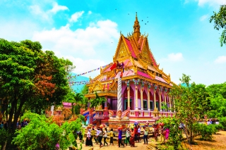 Chol Chnam Thmay, lễ hội mừng năm mới của người Khmer