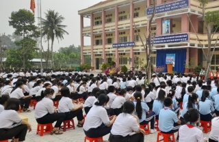 Trường THCS Lộc Ninh: Tuyên truyền phòng, chống dịch Covid-19
