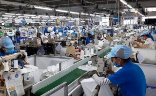 Ba kịch bản mới về tăng trưởng kinh tế Việt Nam năm 2023