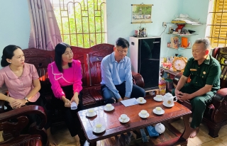 Lãnh đạo TP. Tây Ninh: thăm các gia đình chính sách, người có công trên địa bàn xã Bình Minh