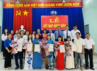 TP. Tây Ninh: Kết nạp 6 đảng viên mới