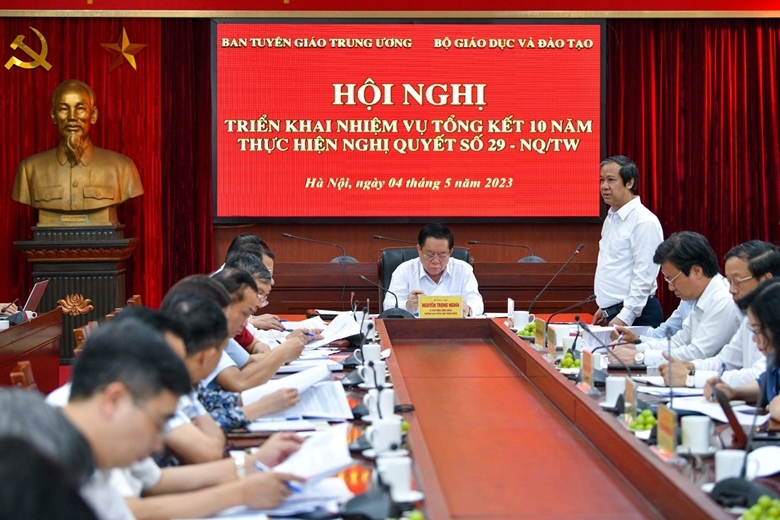 Tổng kết 10 năm thực hiện Nghị quyết 29-NQ/TW đảm bảo nghiêm túc, đúng tiến độ