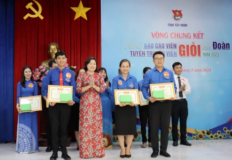 Hội thi báo cáo viên, tuyên truyền viên giỏi của Đoàn năm 2023: Huyện Bến Cầu xuất sắc giành giải Nhất